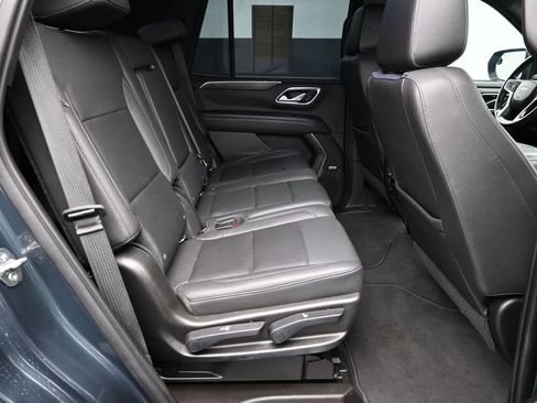 Used 2021 Chevrolet Tahoe LT w/ Luxury Package image 28