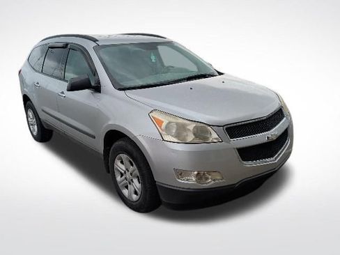 Used 2012 Chevrolet Traverse LS image 7