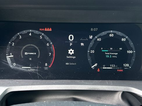 Used 2025 Toyota Tacoma TRD Sport AWD/4WD image 22
