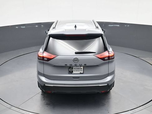 Used 2026 Nissan Rogue Dark Armor FWD image 31