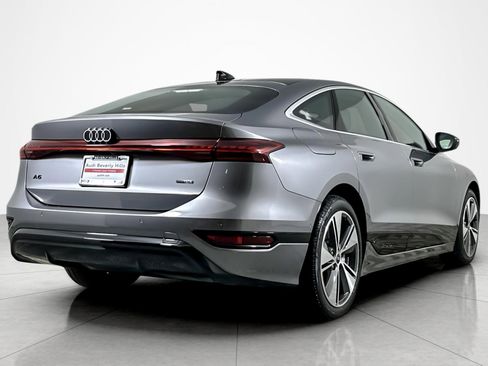 Used 2025 Audi A6 e-tron Premium w/ Convenience Package image 5