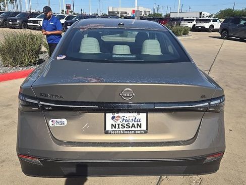 New 2026 Nissan Sentra SR FWD image 8