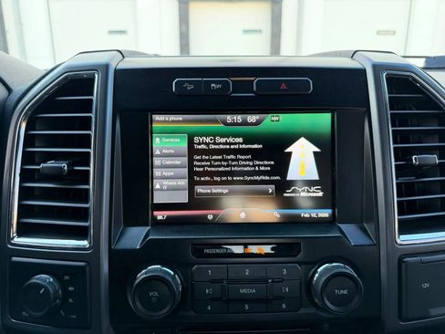 Used 2015 Ford F150 XLT w/ Equipment Group 302A Luxury image 32