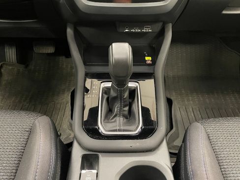 Certified 2025 Subaru Forester Premium AWD/4WD image 9