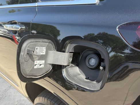 Used 2023 Cadillac XT5 Luxury image 13