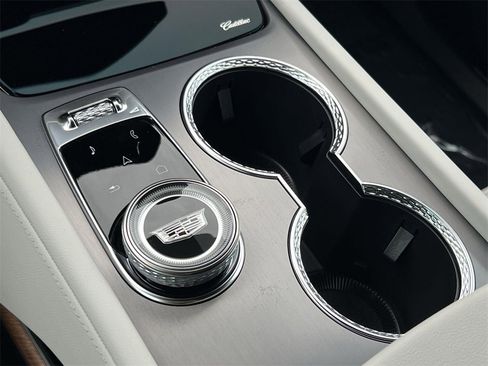 New 2026 Cadillac Vistiq Luxury image 22