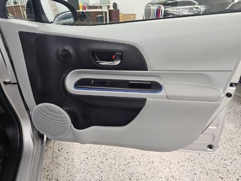 Used 2012 Toyota Prius C One image 26