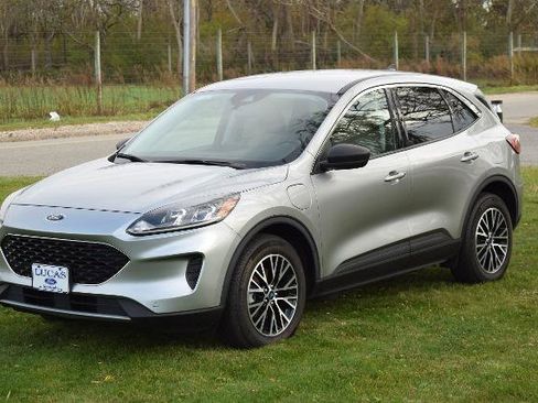 Certified 2022 Ford Escape SE w/ Convenience Package image 3