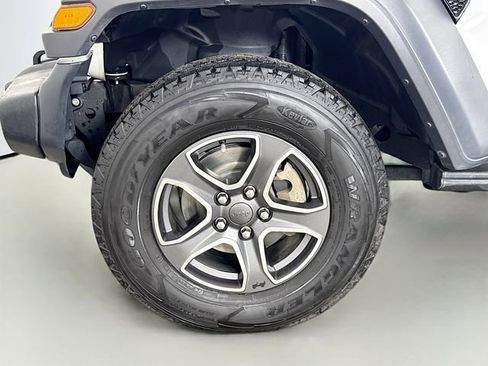 Used 2020 Jeep Wrangler Unlimited Sport S w/ Sun And Sound Package image 33