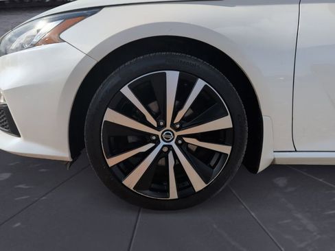 Used 2020 Nissan Altima 2.5 SR image 24