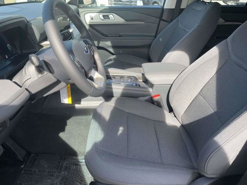 New 2026 Ford Explorer Active image 13