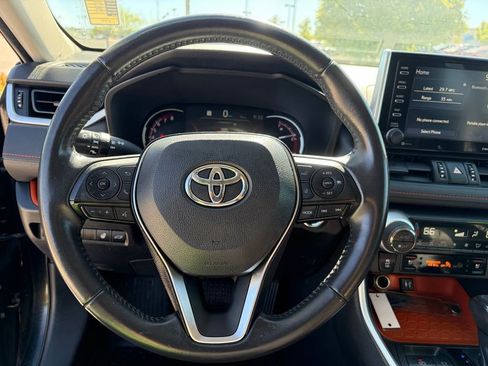 Used 2019 Toyota RAV4 Adventure AWD/4WD image 25
