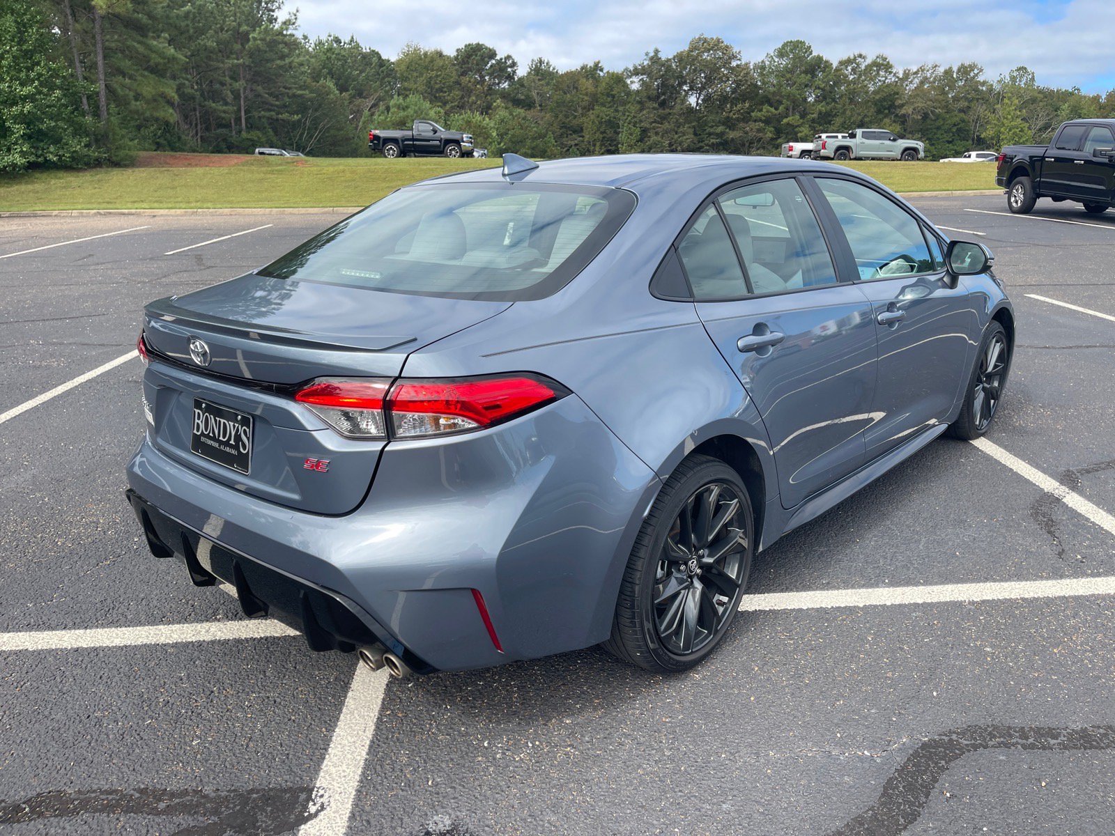 Used 2024 Toyota Corolla SE FWD image 17