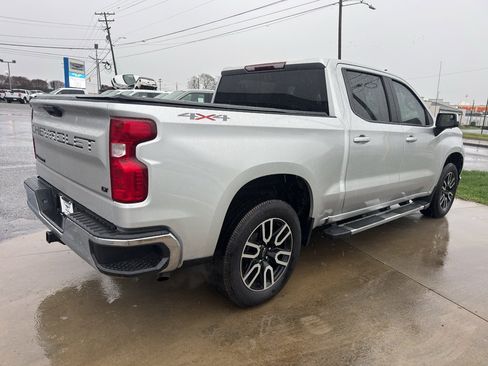 Used 2020 Chevrolet Silverado 1500 LT image 8