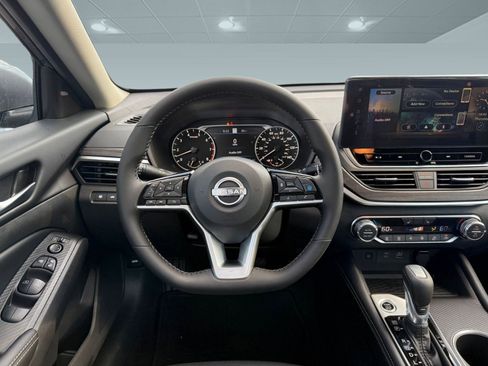 New 2025 Nissan Altima 2.5 SV w/ SV Premium Package image 26