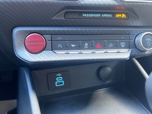 Used 2025 Ford Mustang Coupe image 26