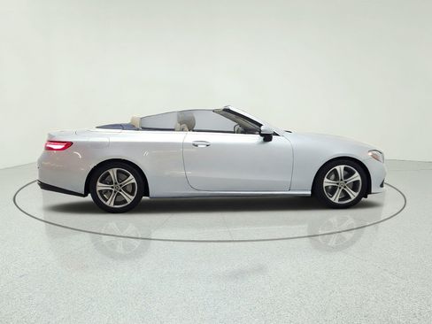 Used 2018 Mercedes-Benz E 400 Cabriolet image 4