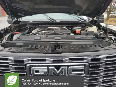 Used 2024 GMC Sierra 3500 Denali Ultimate image 37