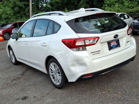 Used 2018 Subaru Impreza 2.0i Premium AWD/4WD image 4