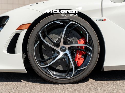 Used 2024 McLaren 750S Spider RWD image 33