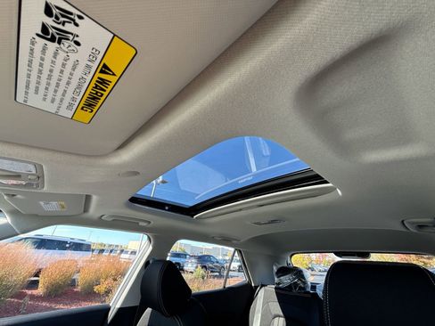 New 2026 Hyundai Venue SEL image 22