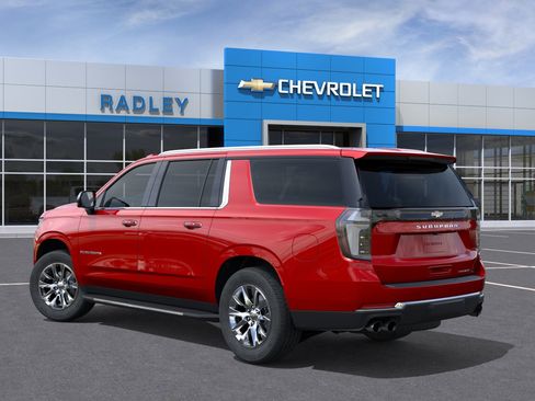 New 2026 Chevrolet Suburban Premier w/ Sun And Tow Package AWD/4WD image 3