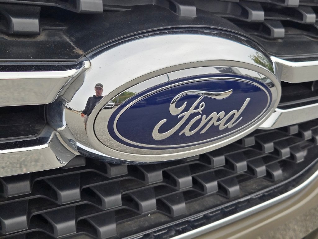 Used 2025 Ford Ranger XLT w/ Advanced Towing Package AWD/4WD image 5