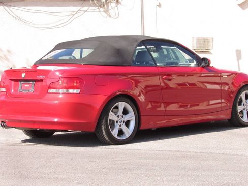 Used 2008 BMW 128i Convertible RWD image 15
