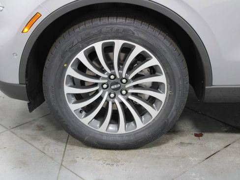 Used 2022 Lincoln Aviator Reserve w/ Equipment Group 201A image 19