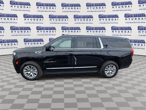 Used 2024 GMC Yukon XL Denali image 1