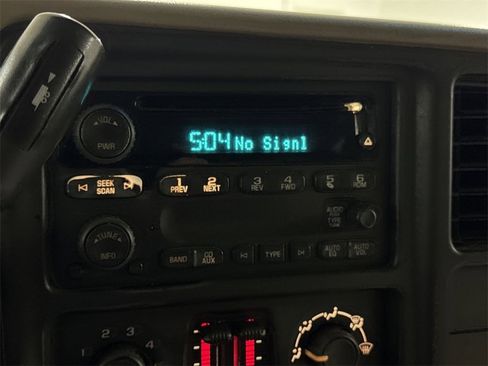 Used 2006 Chevrolet Tahoe LS w/ Smart Select Package image 13