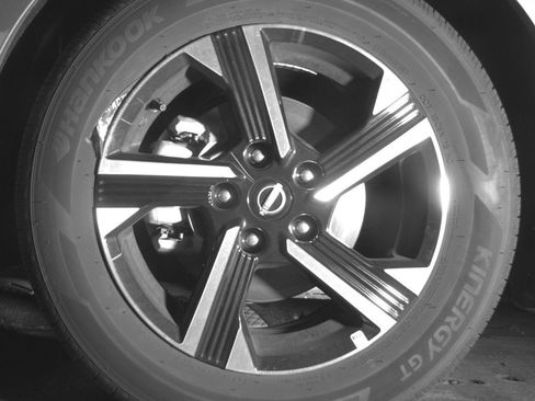 Used 2025 Nissan Sentra SV FWD image 12