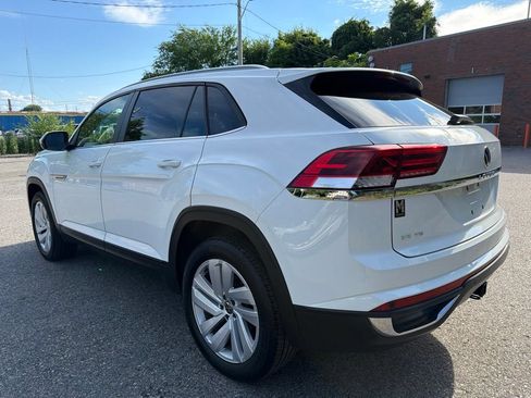 Used 2020 Volkswagen Atlas Cross Sport SE AWD/4WD image 4