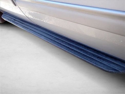 Used 2014 GMC Yukon XL SLT w/ SLT-2 Equipment Package image 10