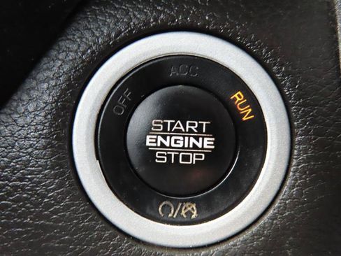 Used 2022 RAM 1500 Tradesman RWD image 16