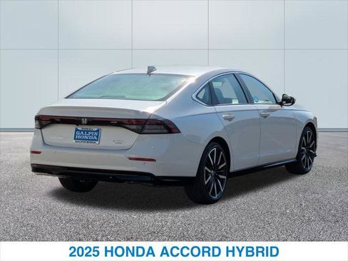 New 2025 Honda Accord Touring image 7