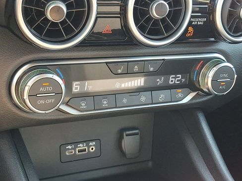 Certified 2023 Nissan Sentra SV w/ All-Weather Package FWD image 17