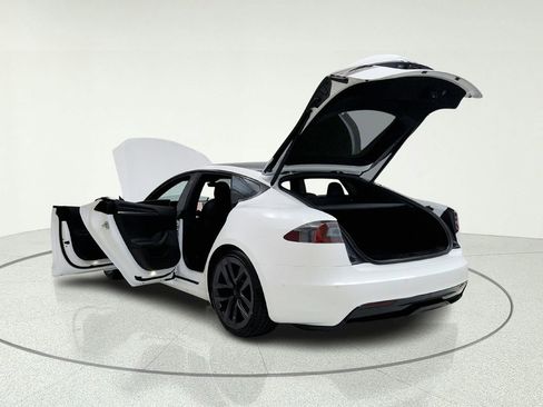 Used 2022 Tesla Model S AWD/4WD image 12