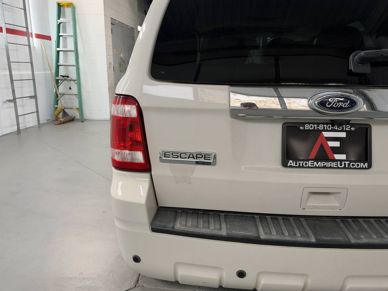 Used 2010 Ford Escape 4WD Hybrid image 7