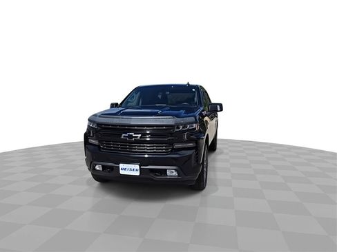 Used 2022 Chevrolet Silverado 1500 RST image 3