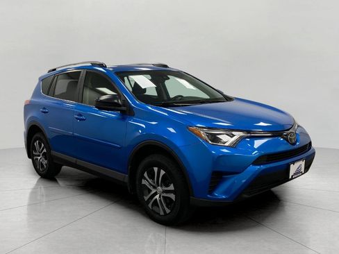 Used 2018 Toyota RAV4 LE w/ All Weather Liner Package AWD/4WD image 1