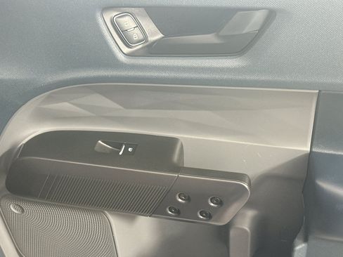 Used 2023 Ford Maverick XLT w/ Black Appearance Package FWD image 28