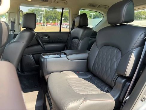 Used 2023 Nissan Armada Platinum w/ Captain's Chairs Package RWD image 7
