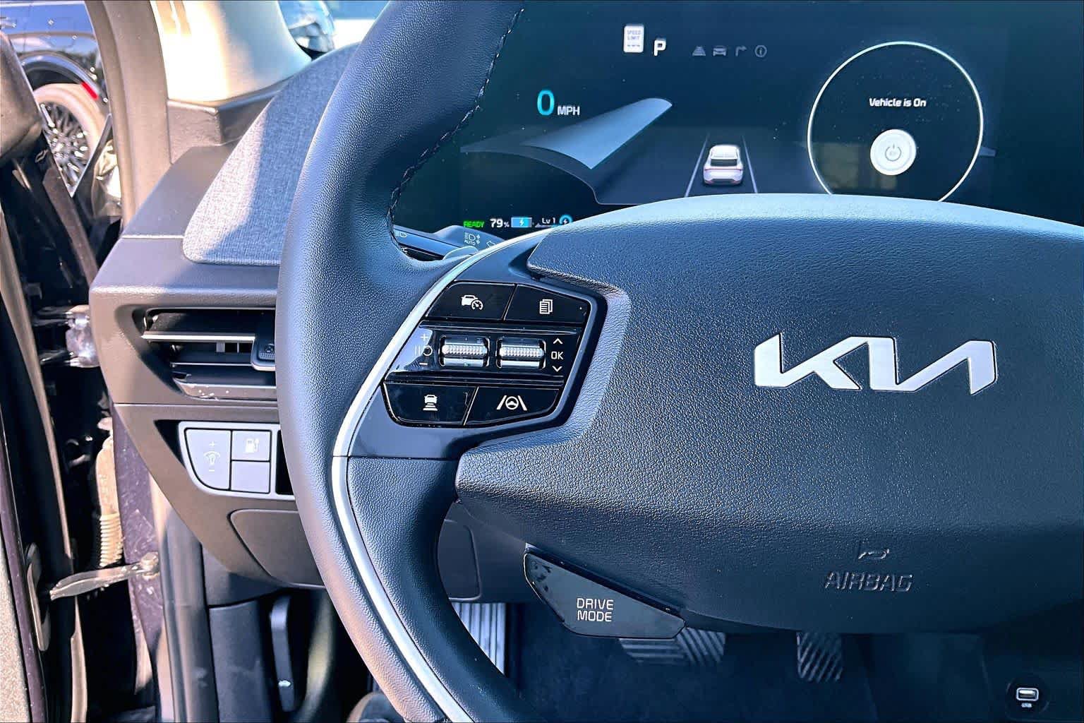Used 2024 Kia EV6 Light RWD image 23
