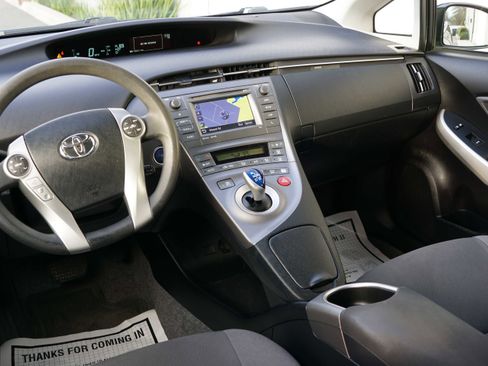 Used 2013 Toyota Prius Three image 30