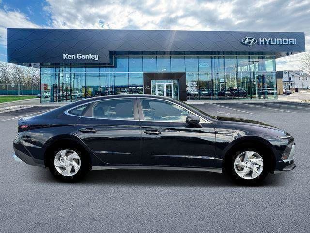 Certified 2026 Hyundai Sonata SE FWD image 12