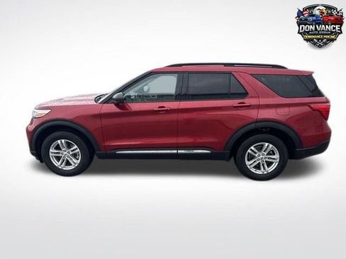 Used 2022 Ford Explorer XLT w/ Equipment Group 202A AWD/4WD image 1