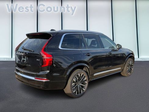 New 2026 Volvo XC90 B6 Plus w/ Protection Package Premier image 3