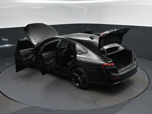 Used 2023 Honda Accord Sport image 47
