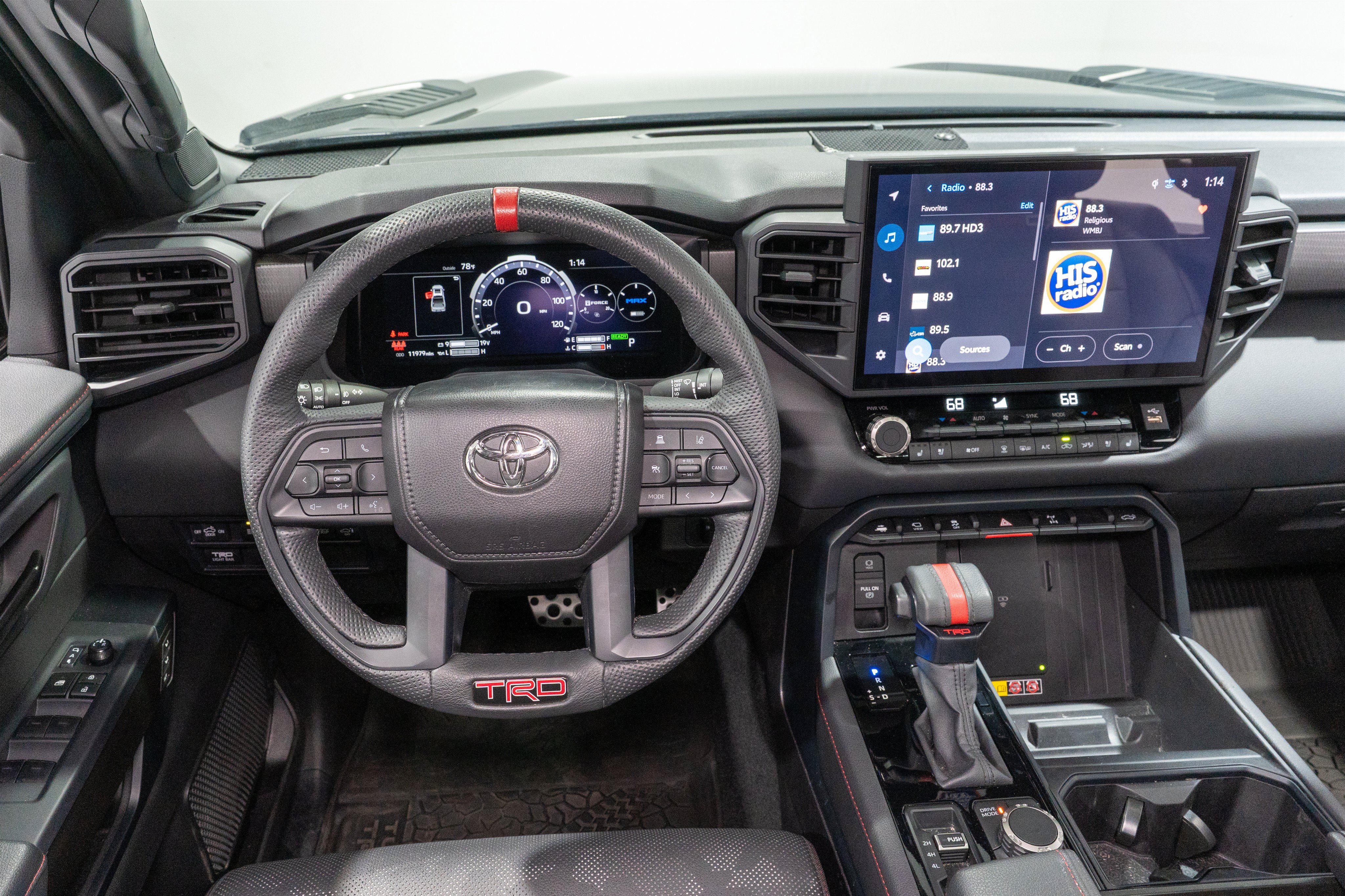 Used 2026 Toyota Tundra TRD Pro AWD/4WD image 13